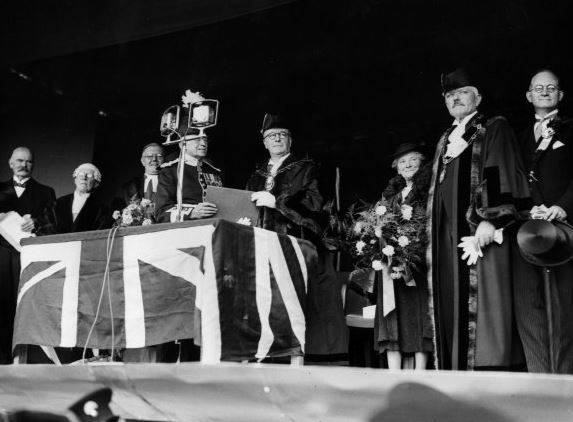 The Mayor being presented with the Borough Charter in 1938