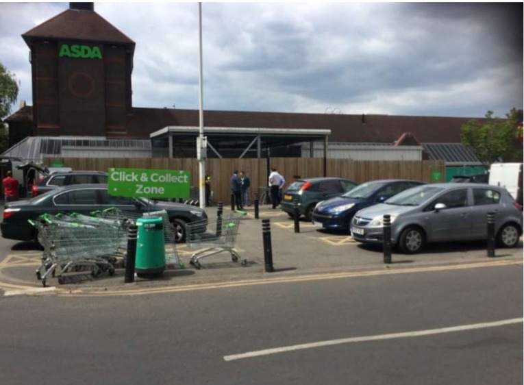 A new click and collect drive thru canopy at the Asda on Telford Drive, Slough (P/05370/078).