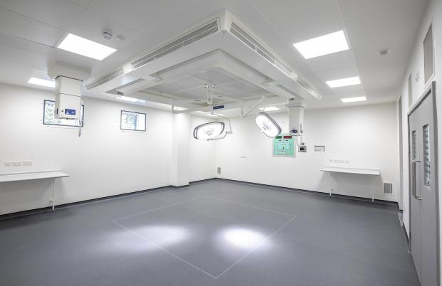 Slough Observer: An operating theatre at New Heatherwood Hospital