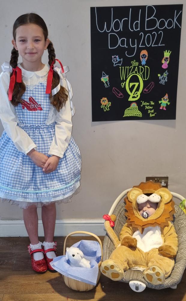 Slough Observer: Sienna-Rose, 8 and Louie,10 months, as Dorothy And The Lion From The Wizard Of Oz 