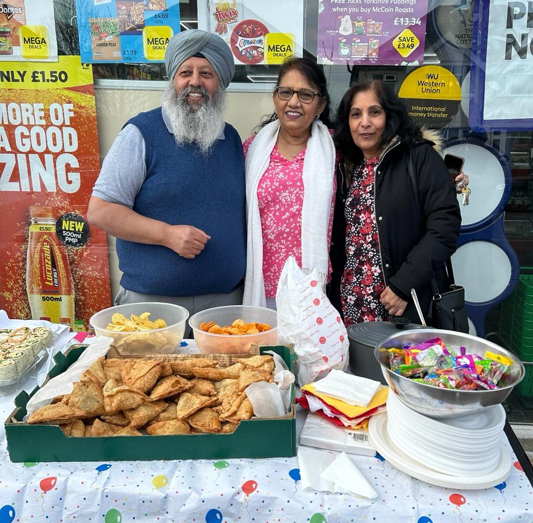 Popular community postmaster retires after 34 years in Windsor - Vimarsana News