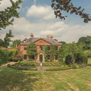 LOOK INSIDE: Eight million pound house being sold in Berkshire
