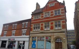 The flats would have been at 122-124 High Street in Slough