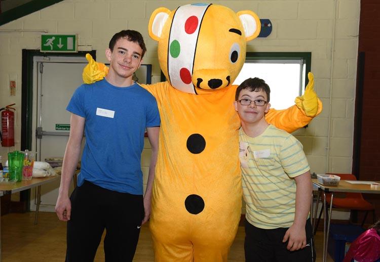 Slough Beavers and Pusey raise Children in Need cash